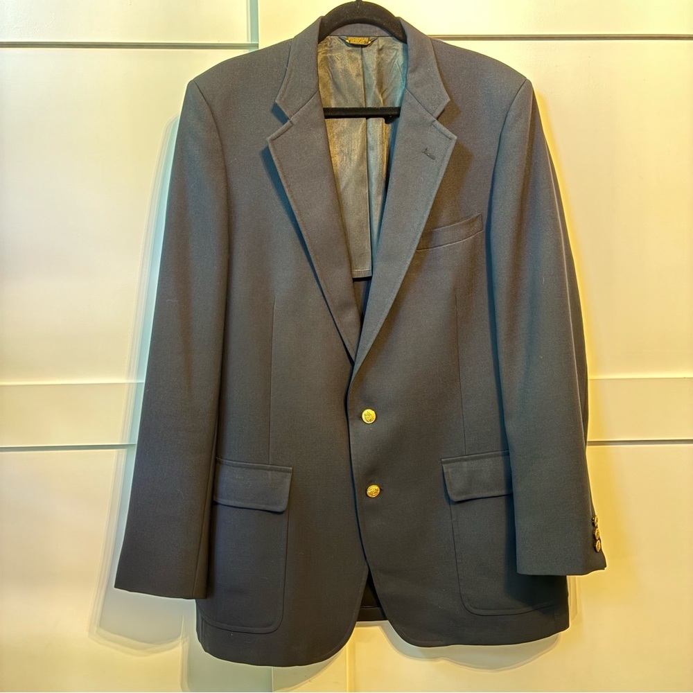 Classic Men's Blazer in dark blue , without tags , L